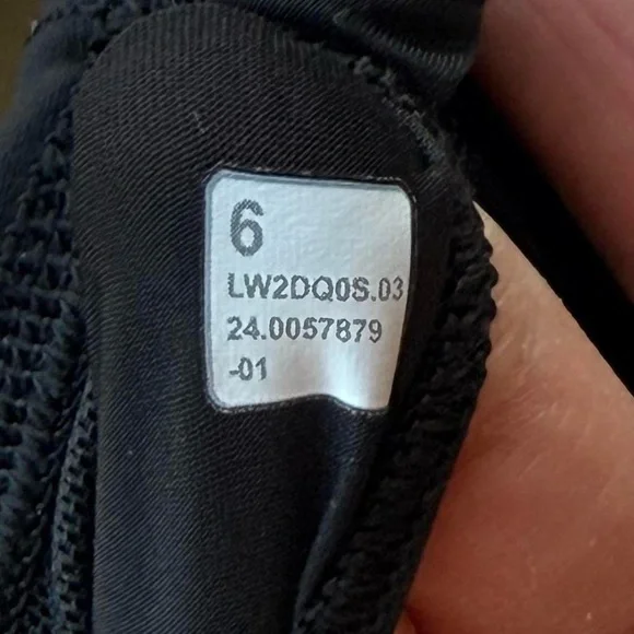 Lululemon Wunder Train Strappy Racer Bra Black Size 6 - Picture 5 of 8